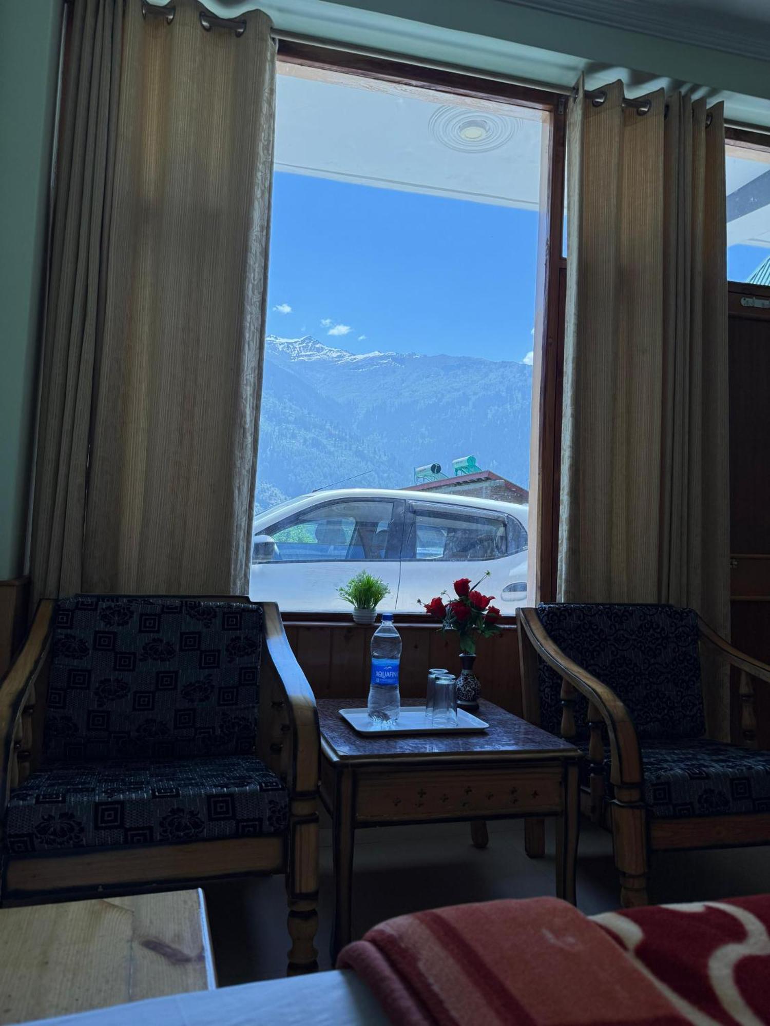 Hill 3* Manali (Himachal Pradesh)
